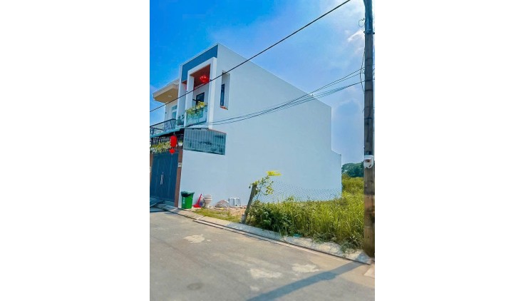 Đất Đẹp-Giá Rẻ-Không Quy Hoạch-Xây  Dựng Tự Do- Giá Chỉ 2,8 Tỷ-Thương Lượng